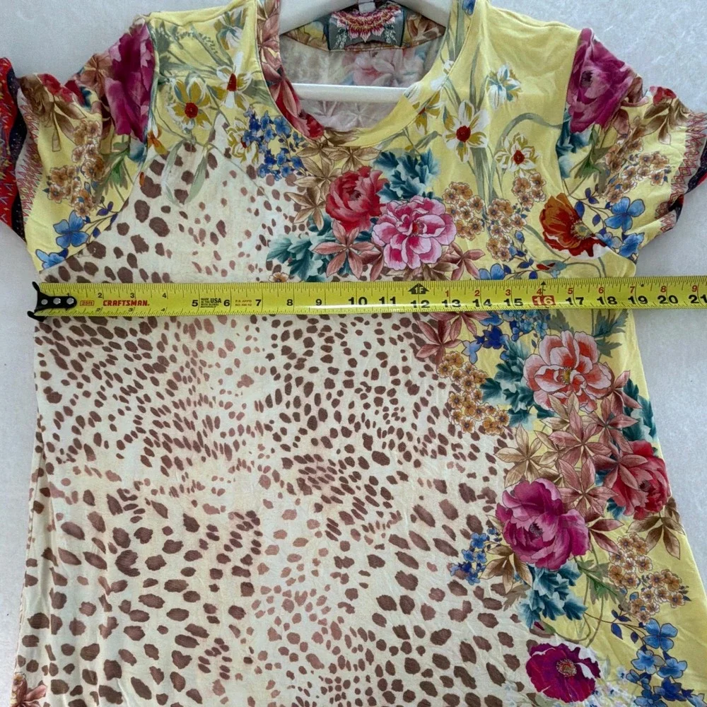 Johnny Was Yellow Floral Leopard Bamboo Short Sleeve Tee Womens Medium